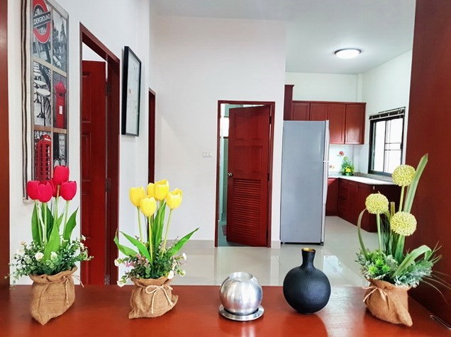 House for Rent East Pattaya showing the kitchen and second bathroom House for Rent East Pattaya showing the kitchen and second bathroom