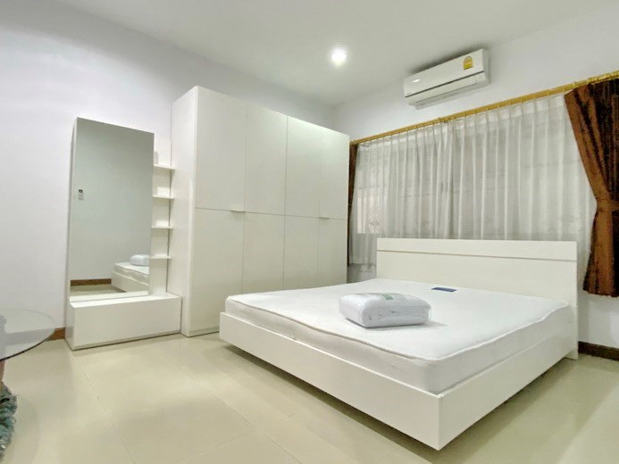 House for rent East Pattaya showing the third bedroom