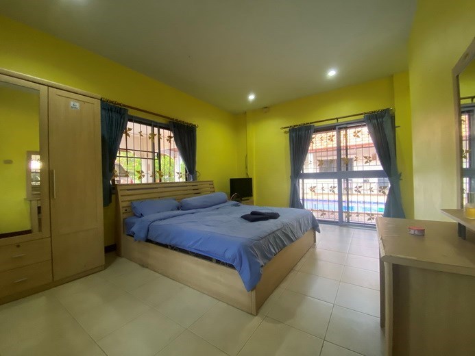House for rent Mabprachan Pattaya showing the third bedroom