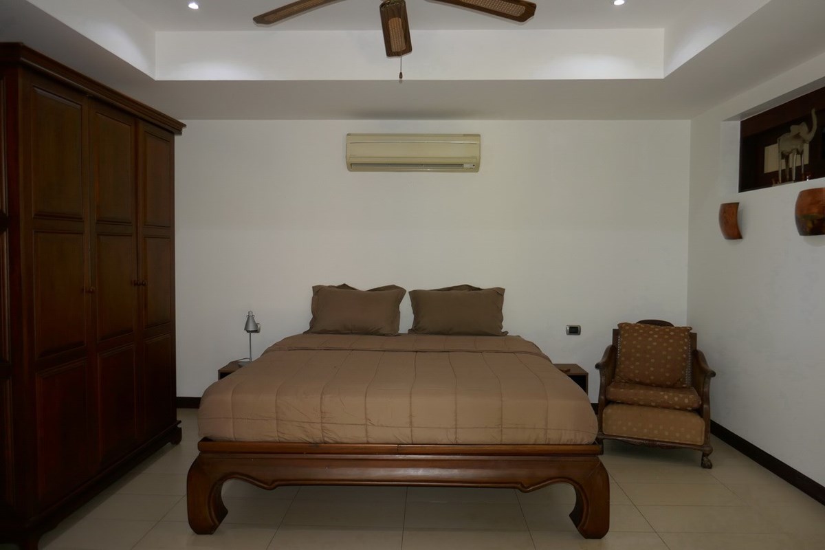 House for rent Pattaya Bangsaray showing the second bedroom House for rent Pattaya Bangsaray showing the second bedroom