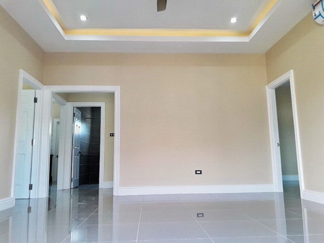 House for sale at Nongpalai Pattaya showing the open plan concept 