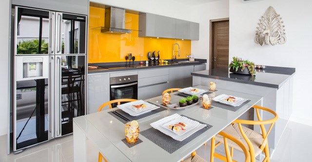 House for sale Pattaya showing the kitchen area House for sale Pattaya showing the kitchen area