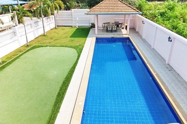 House for Sale Mabprachan Pattaya showing the balcony view 