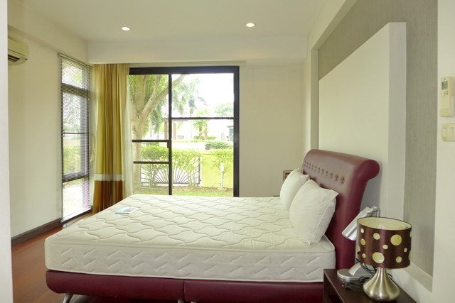 House for sale Pattaya showing the second bedroom House for sale Pattaya showing the second bedroom